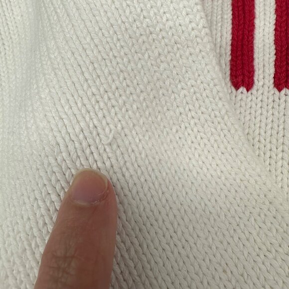 Vintage 1980s Sweater White Red Stripes idioms Retro Preppy Size Medium Retro - Picture 8 of 10